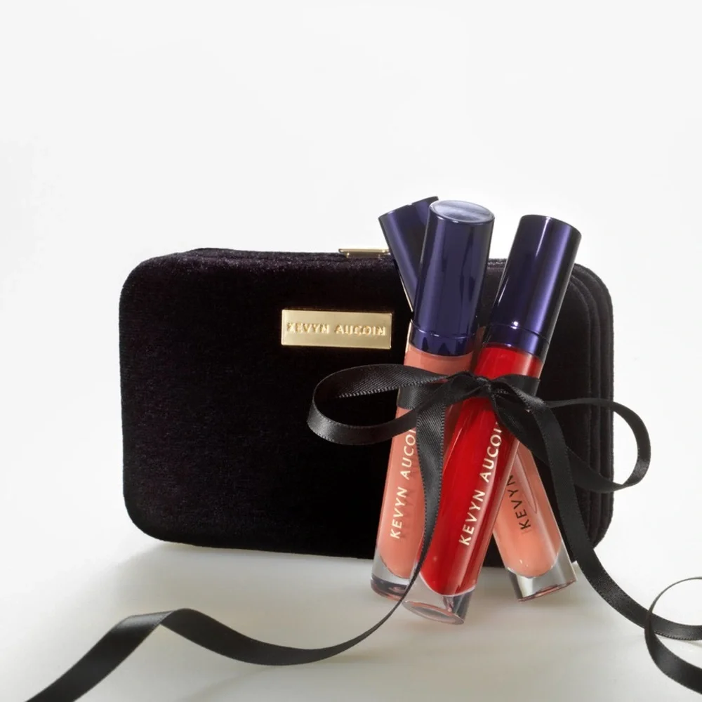 Kevyn Aucoin hard shell black velvet lip clutch Clutch only - no lipstick